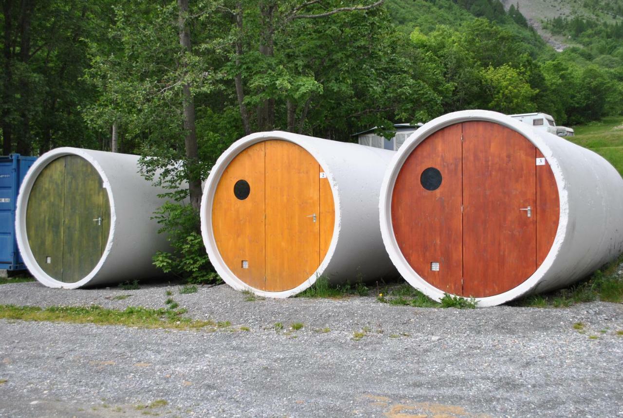 Mit Restaurant & Sportarena Camping