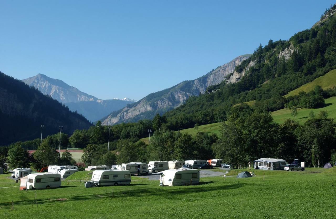 Camping Mit Restaurant & Sportarena *