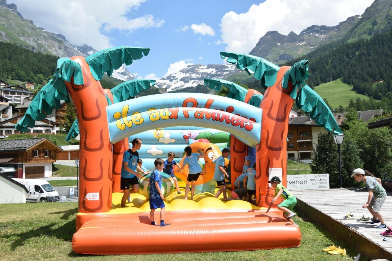Camping Mit Restaurant & Sportarena Loèche-les-Bains